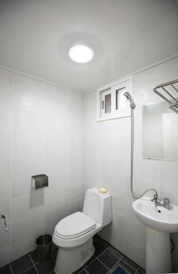 Ian Guesthouse Jeju Buitenkant foto